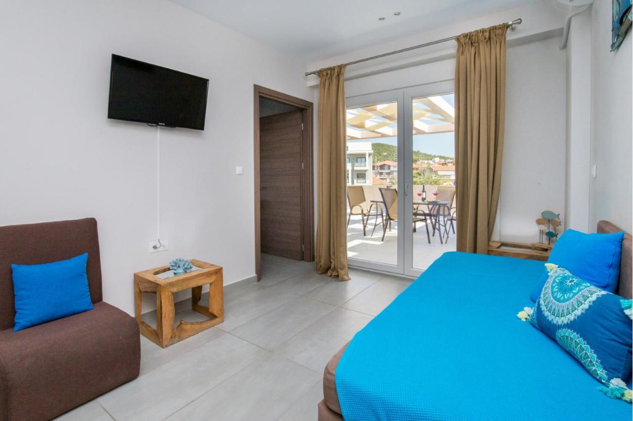 Iria'S Luxury Apartments Limenaria  Buitenkant foto