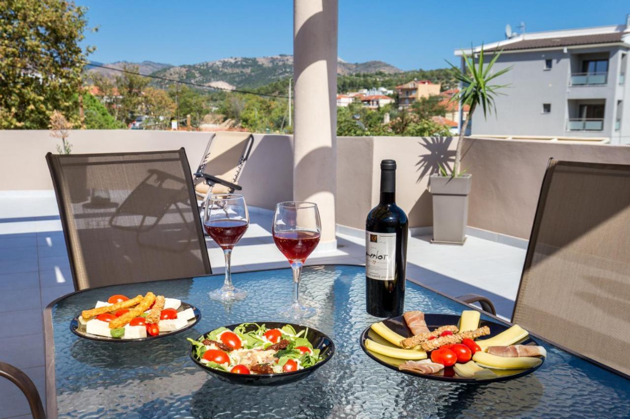 Iria'S Luxury Apartments Limenaria  Buitenkant foto