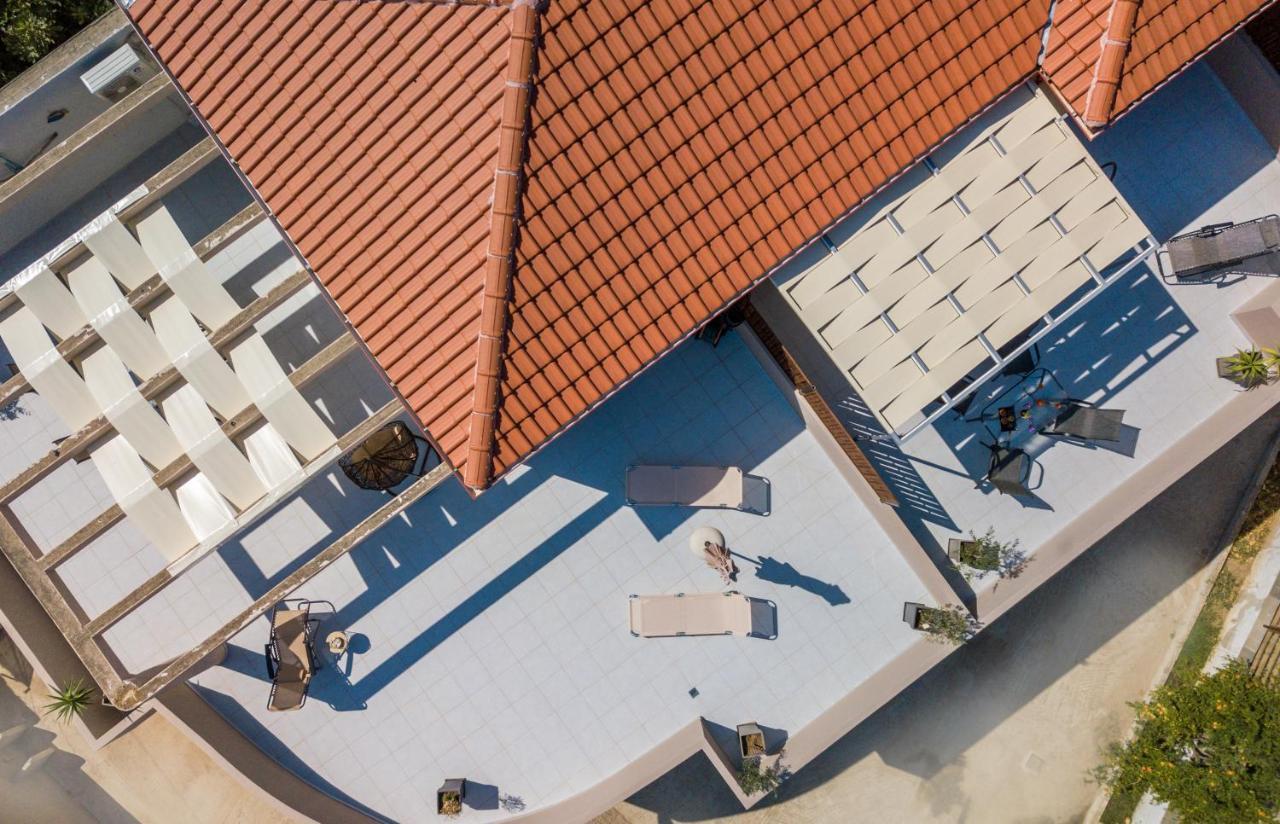 Iria'S Luxury Apartments Limenaria  Buitenkant foto