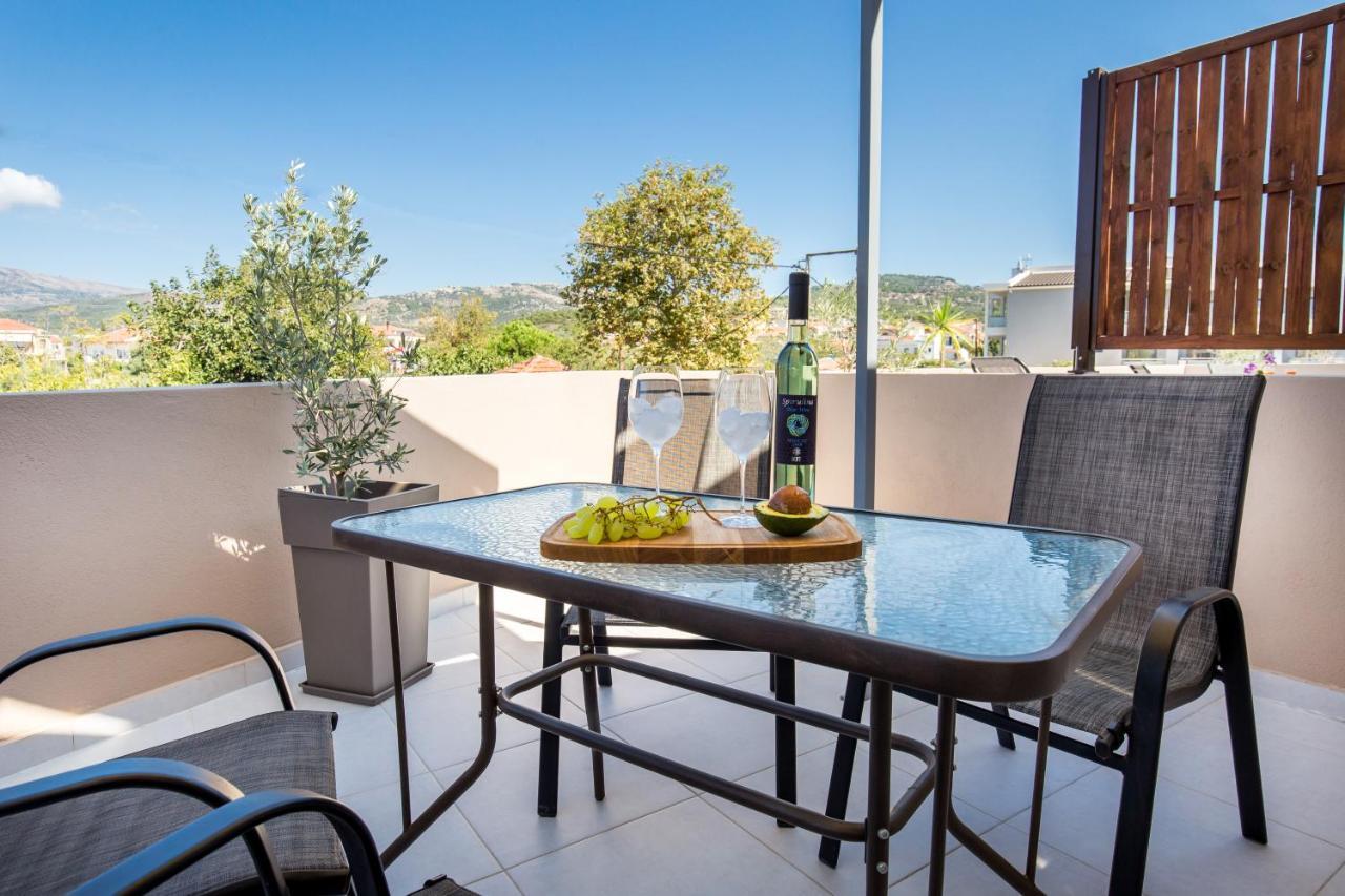 Iria'S Luxury Apartments Limenaria  Buitenkant foto