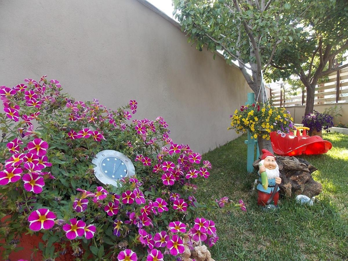 Iria'S Luxury Apartments Limenaria  Buitenkant foto